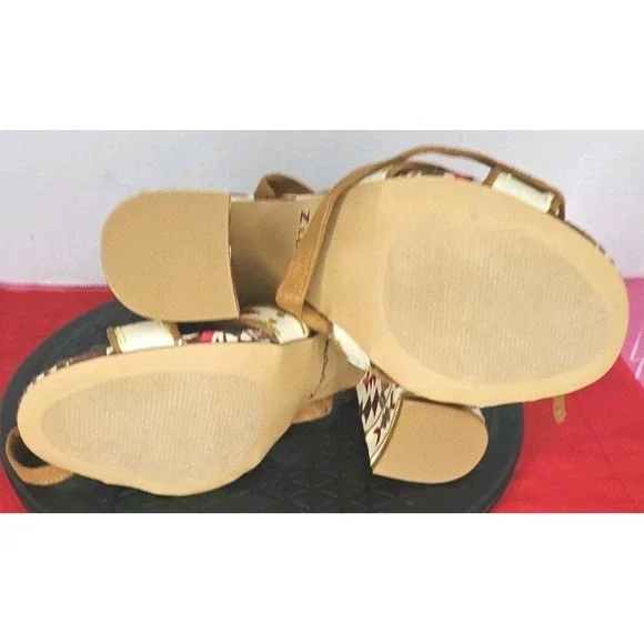 Z London Veloce Ankle Lace Up Sandal Aztec Tribal Black Size 8.5 NWT'S - Picture 10 of 10